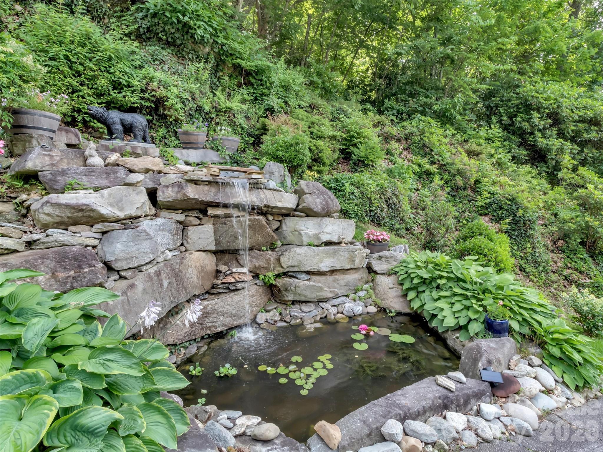 28 Mountain Breeze Drive