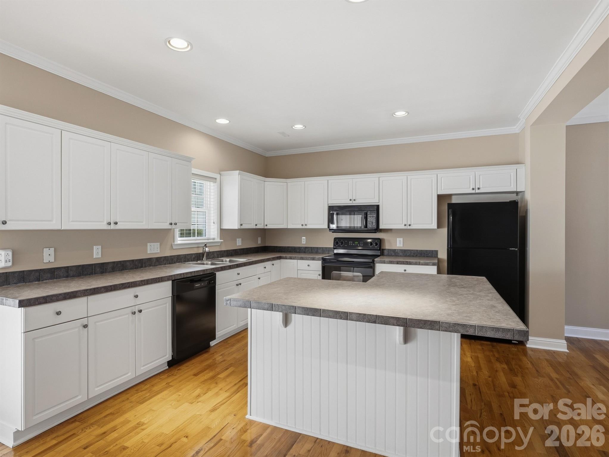 Adare Townhomes - Residential