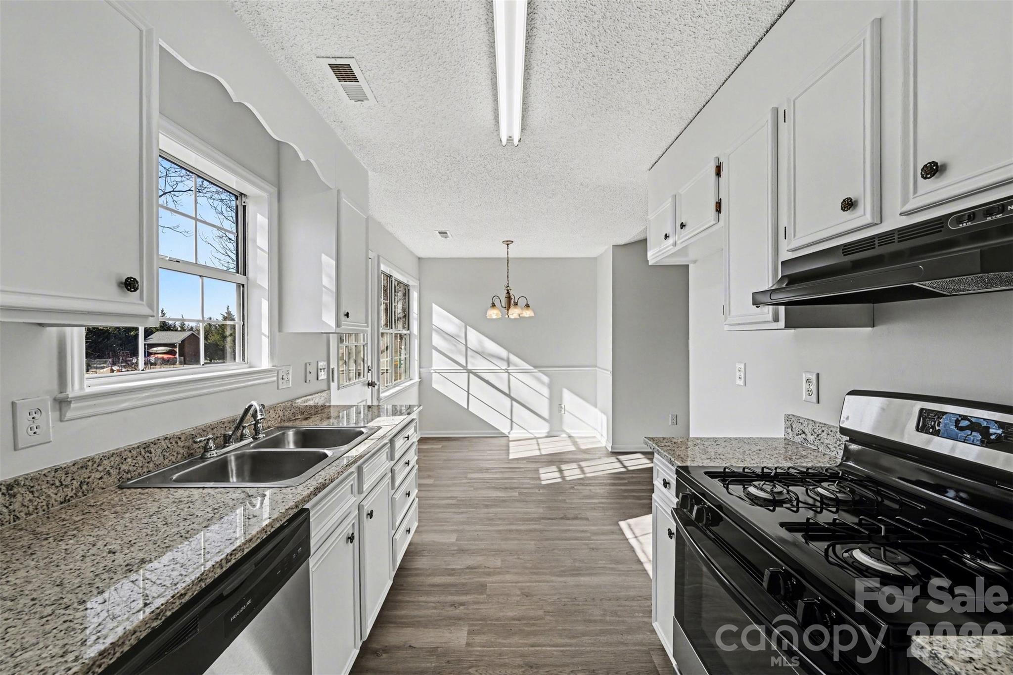 Hampton Meadows - Residential