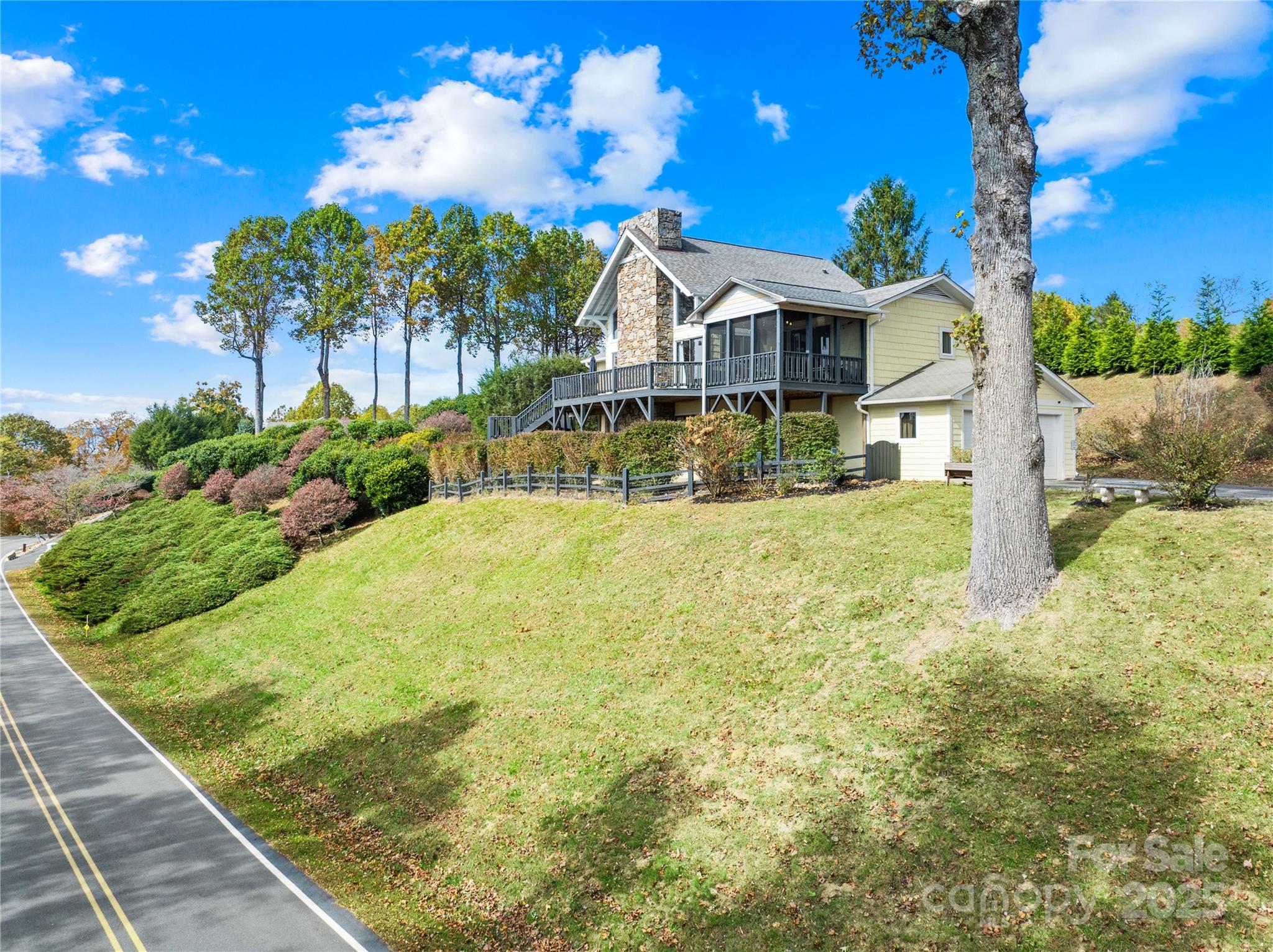 4305 Laurel Park Highway