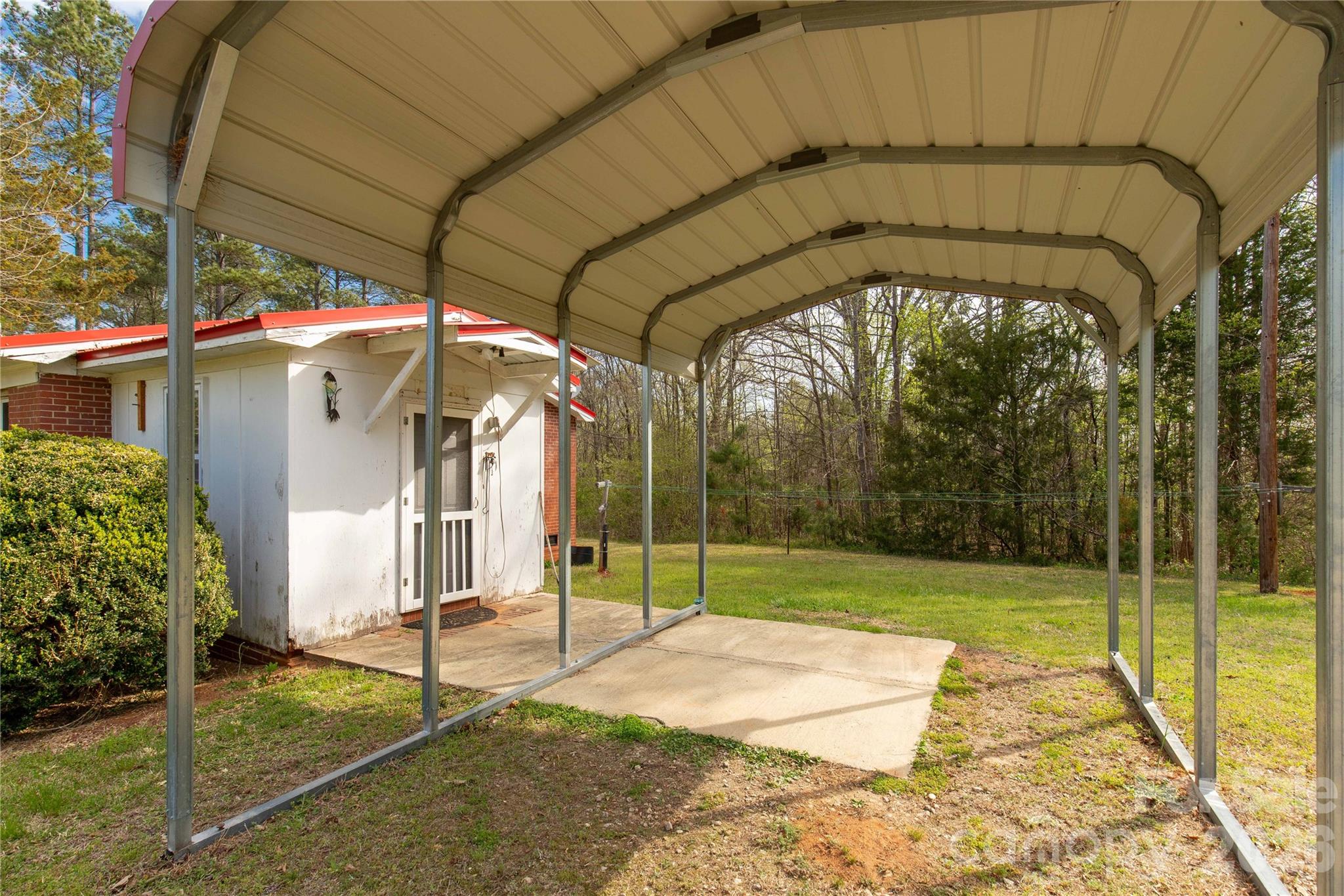 1724 Old Camden Monroe Highway