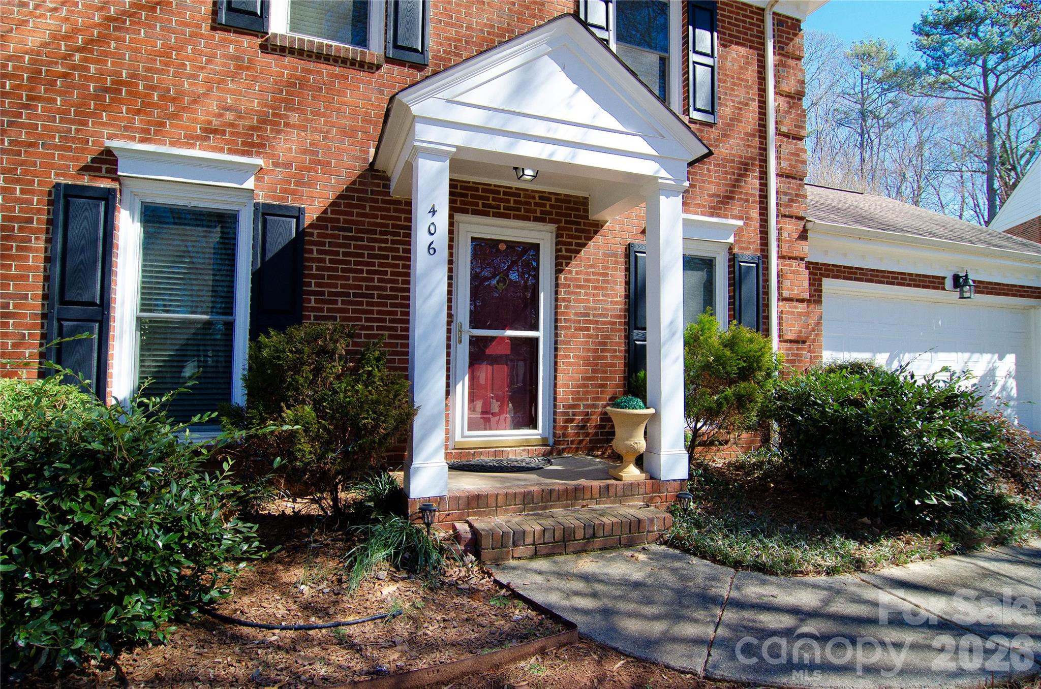 406 Port Royal Drive