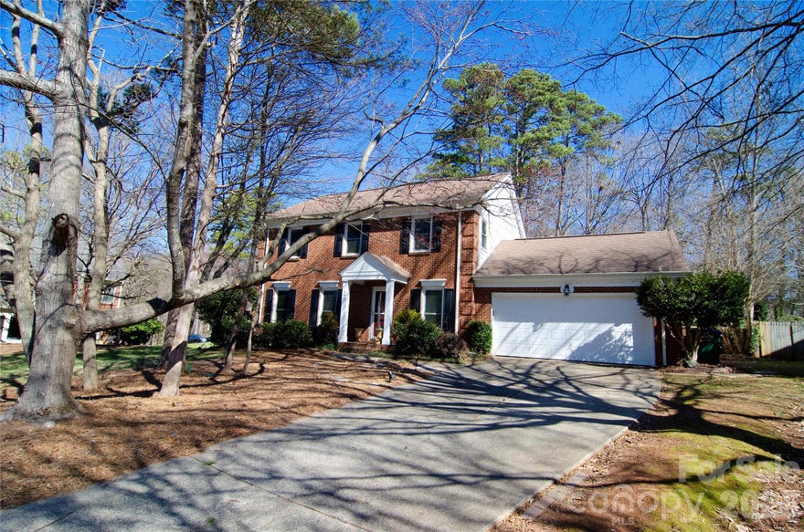 Welcome to your new home located at 406 Port Royal Rd Matthews NC. Your home is located in the heart of Matthews with easy access to Interstate 485, the Arboretum shopping center, wonderful public schools, private schools and bustling downtown Matthews.  Your new home flows nicely from the living room to the dining room through the kitchen and its granite countertops and the breakfast area into the family room. The sunroom is off the family room. There are two patios in the back yard off the sunroom. The back yard is fully fenced spacious and private. The upstairs bathrooms are renovated and the bedrooms are spacious.
