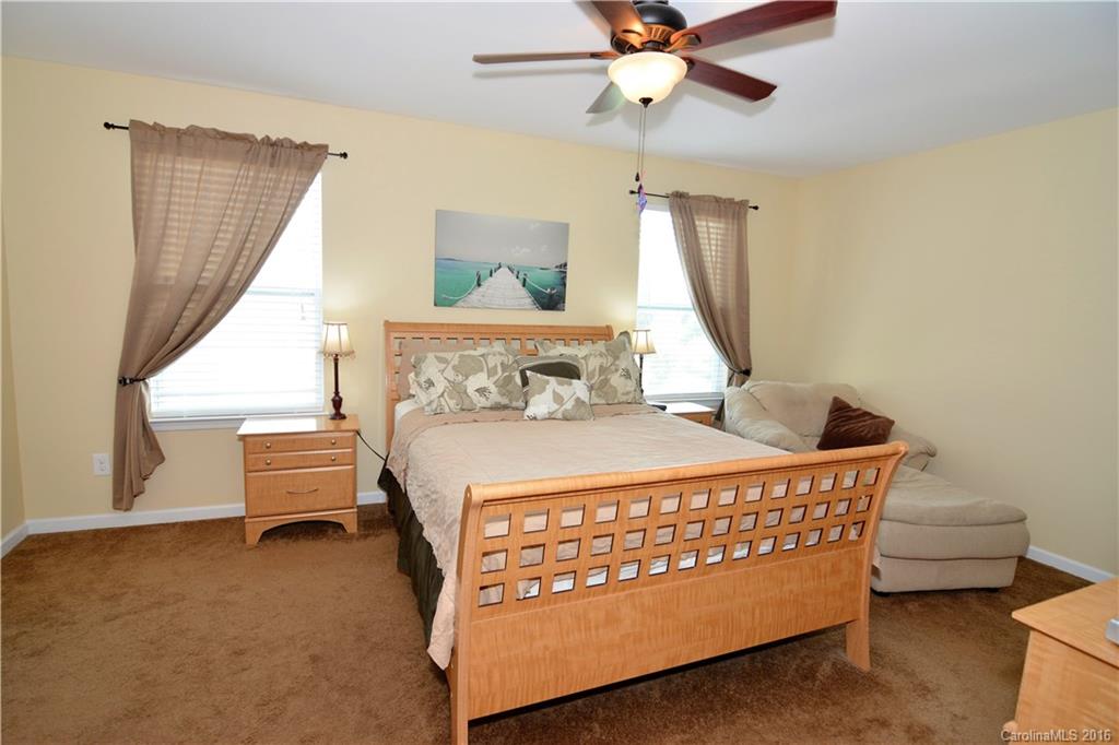 Oaks At Clover - Residential