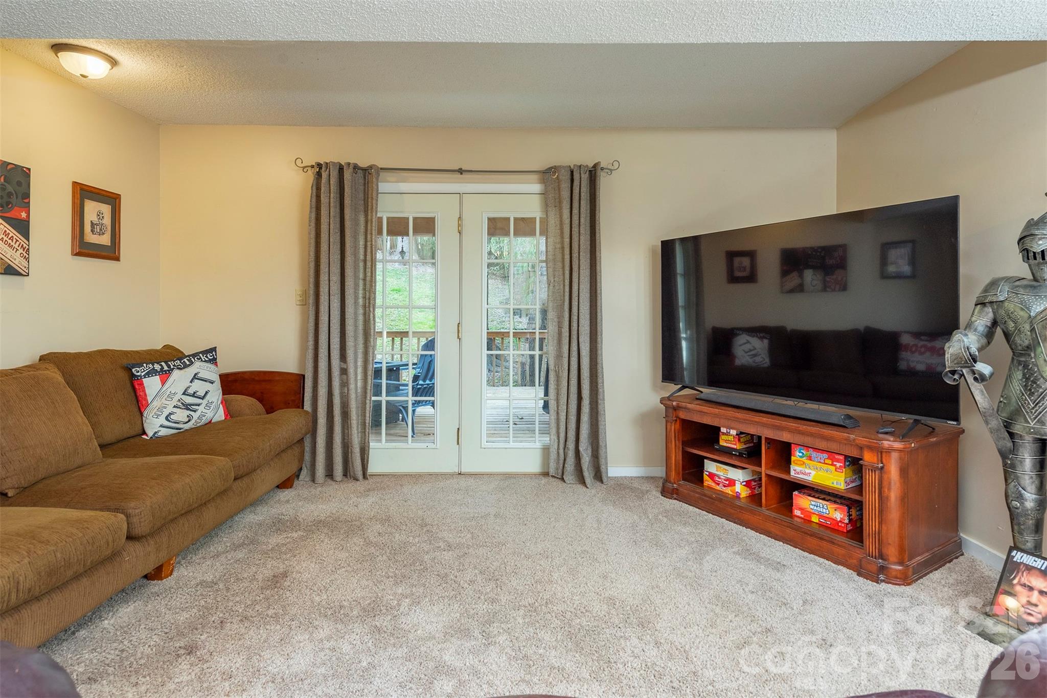 Hunters Trace - Residential