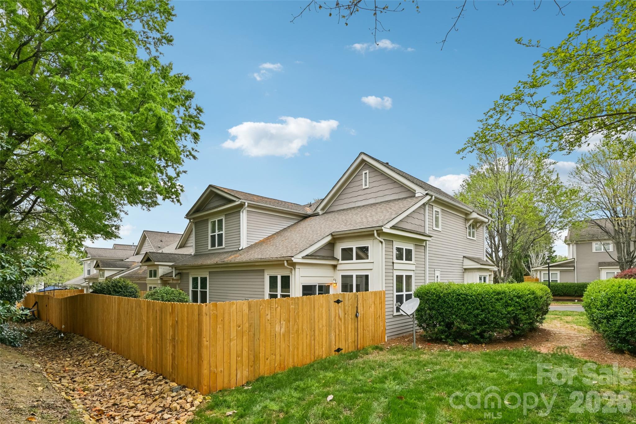 Harborside Townhomes - Residential