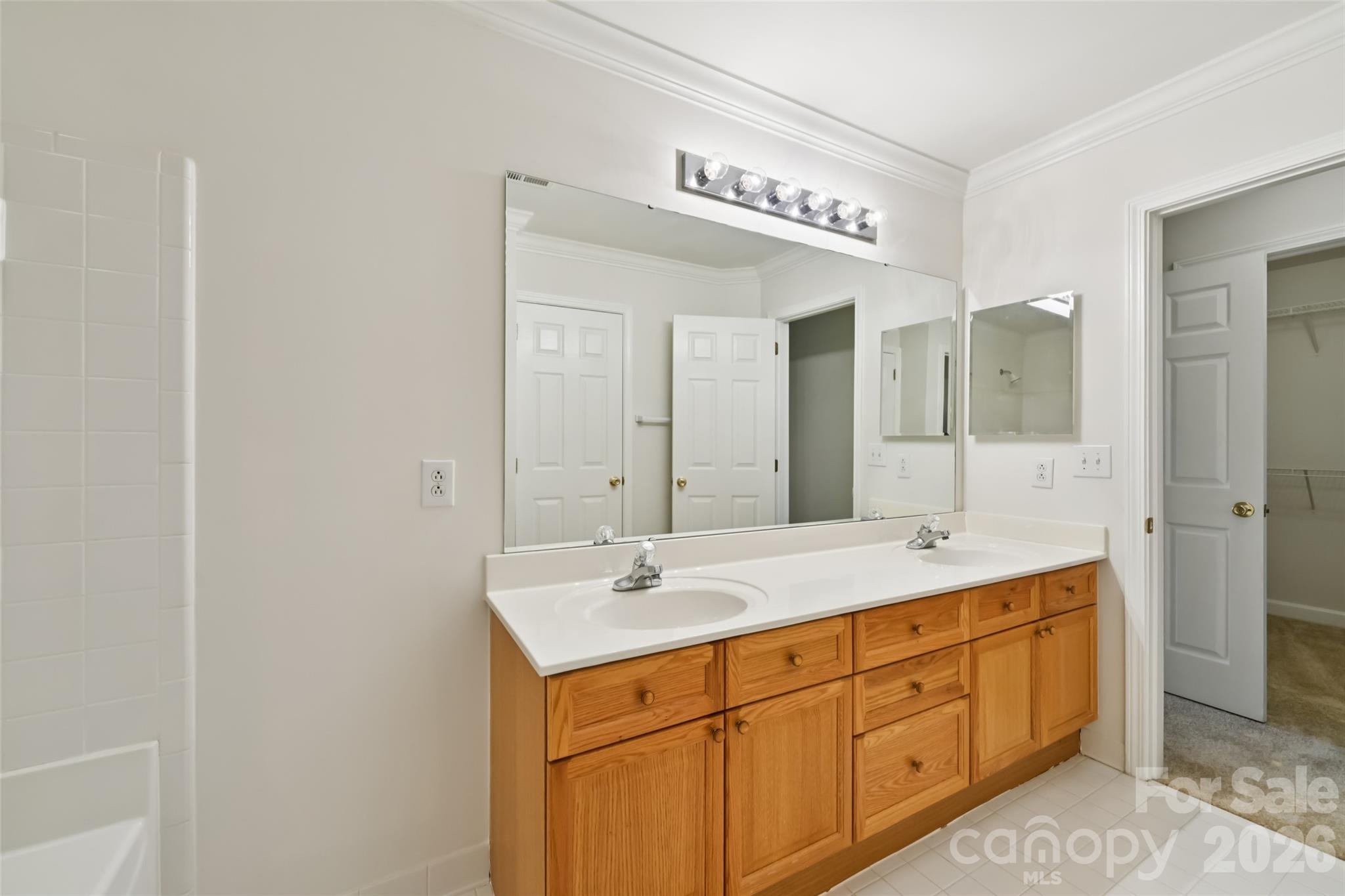 Harborside Townhomes - Residential