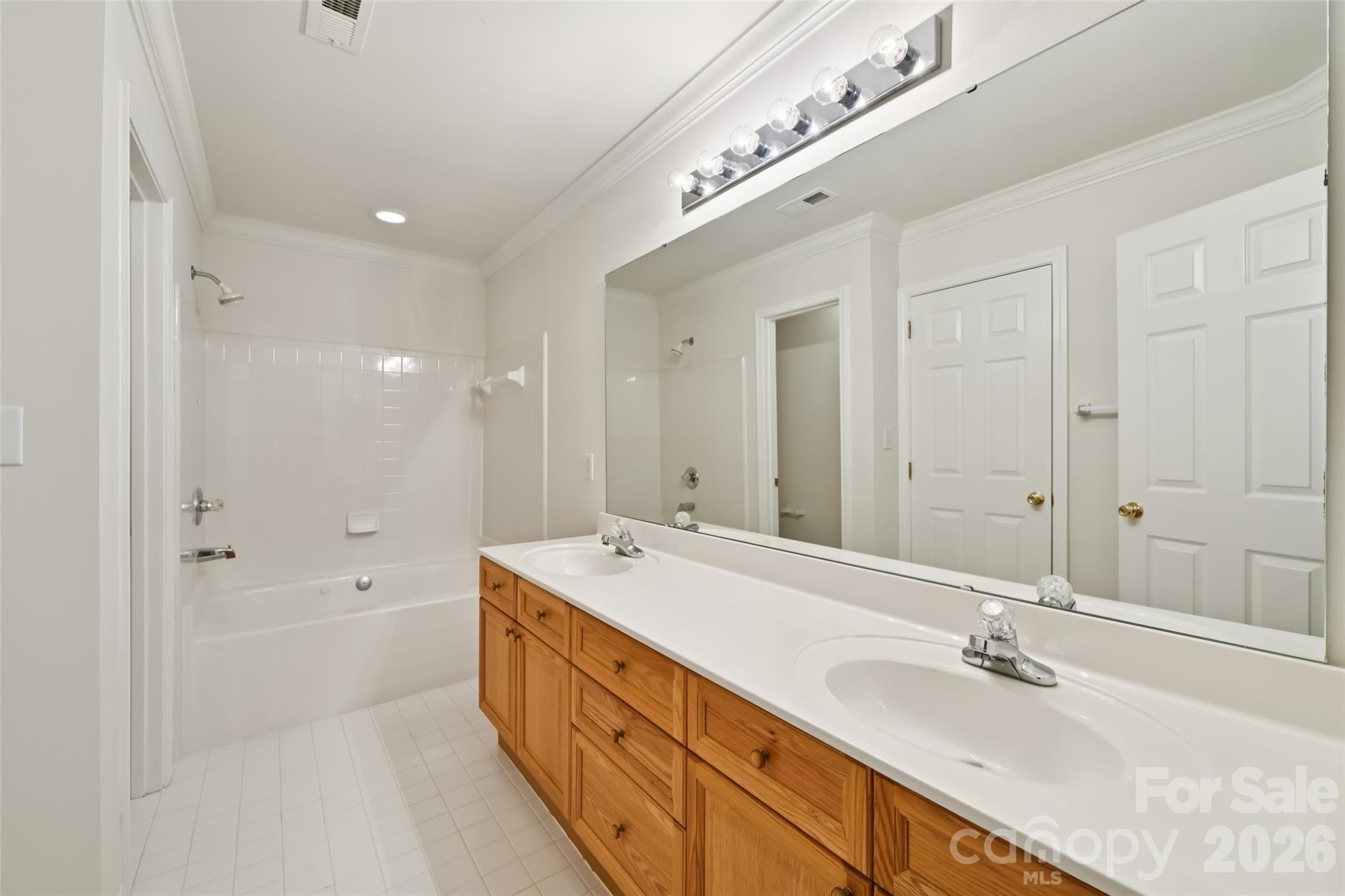 Harborside Townhomes - Residential