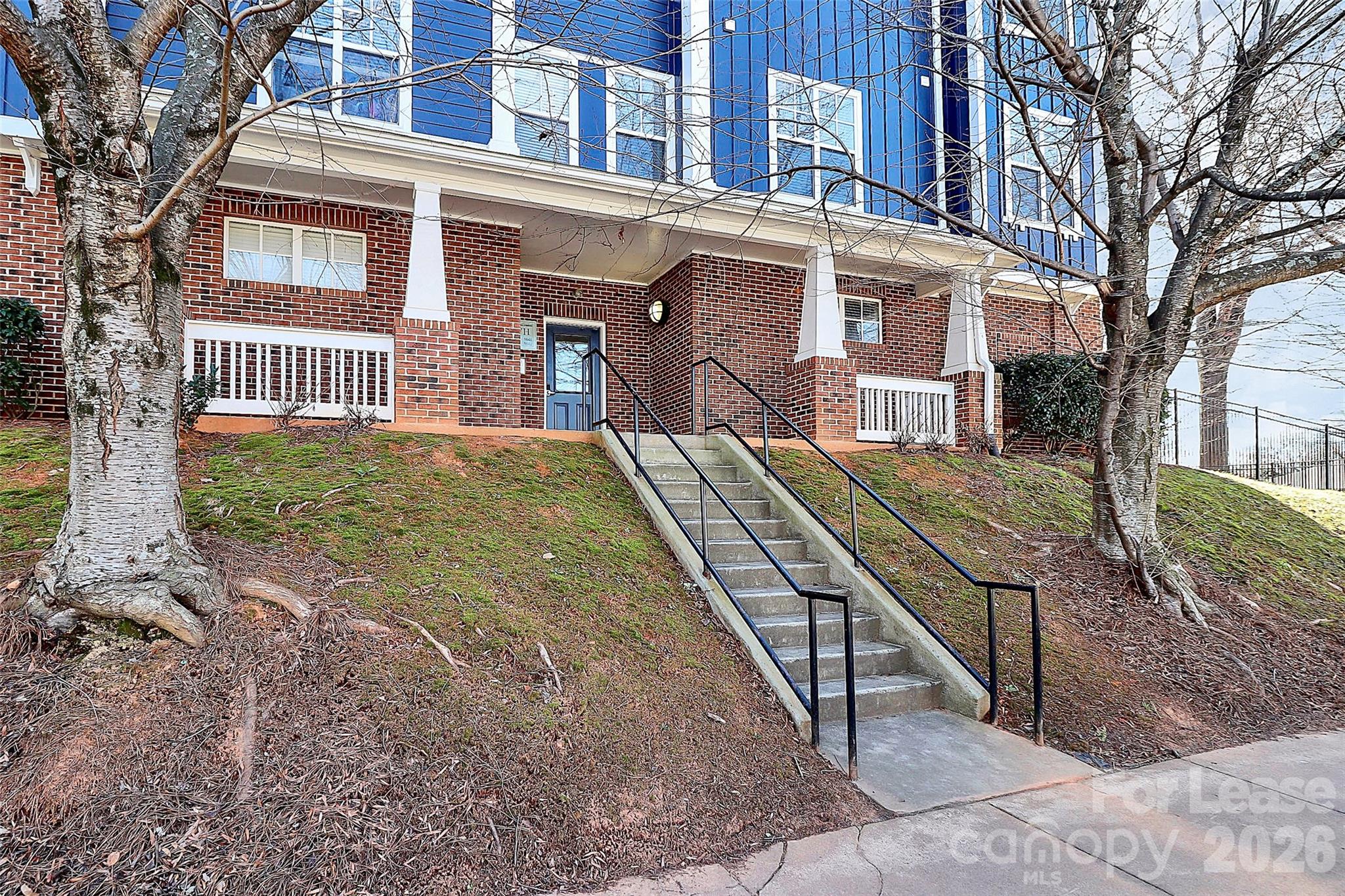 1654 Walnut View Drive