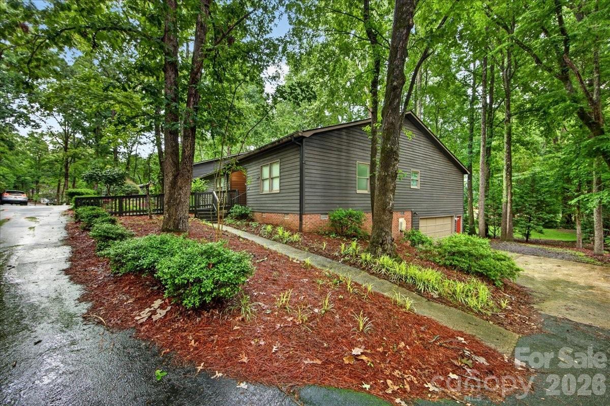 782 Bridgewood Drive