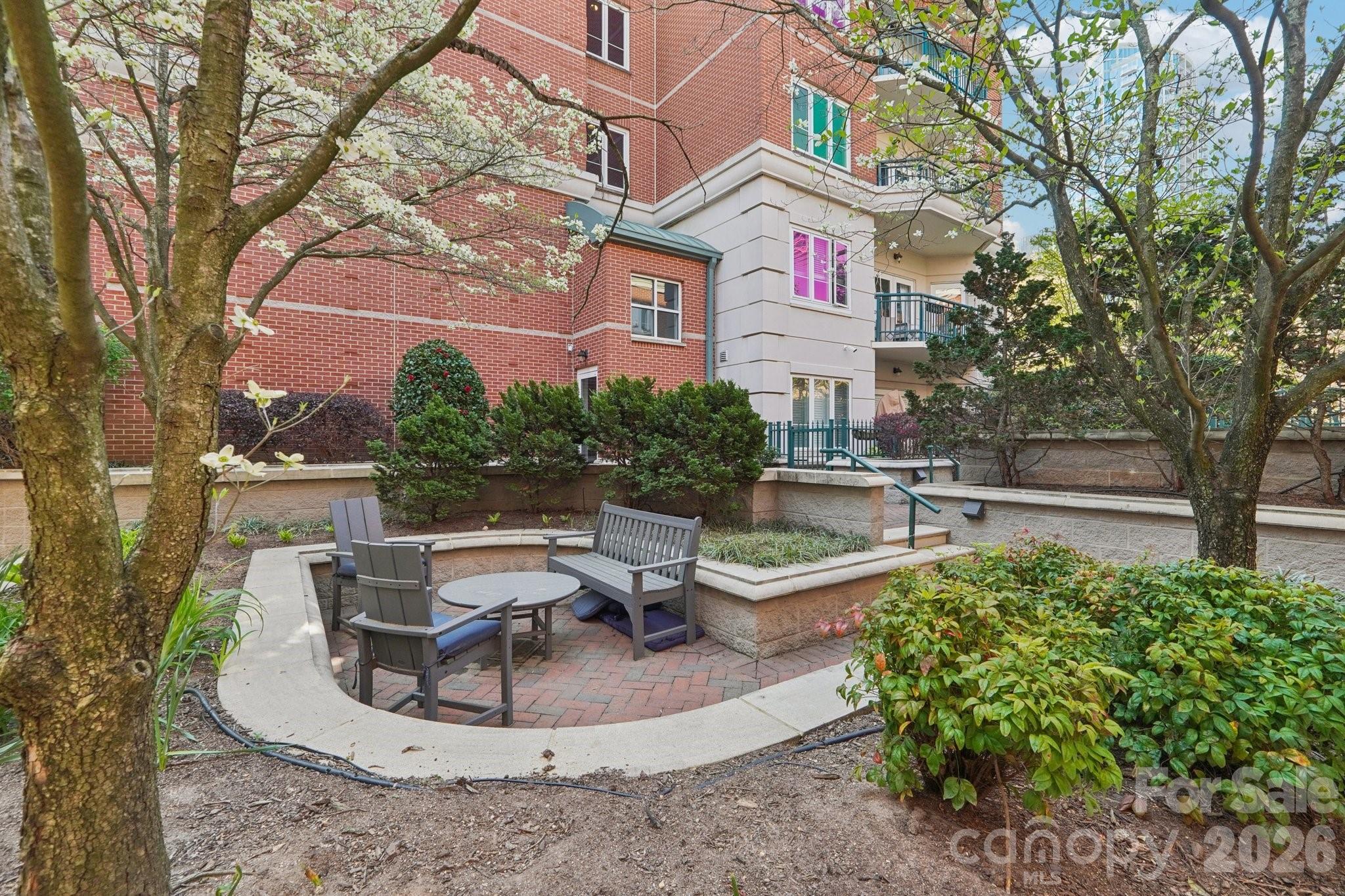 Jefferson Square - Residential