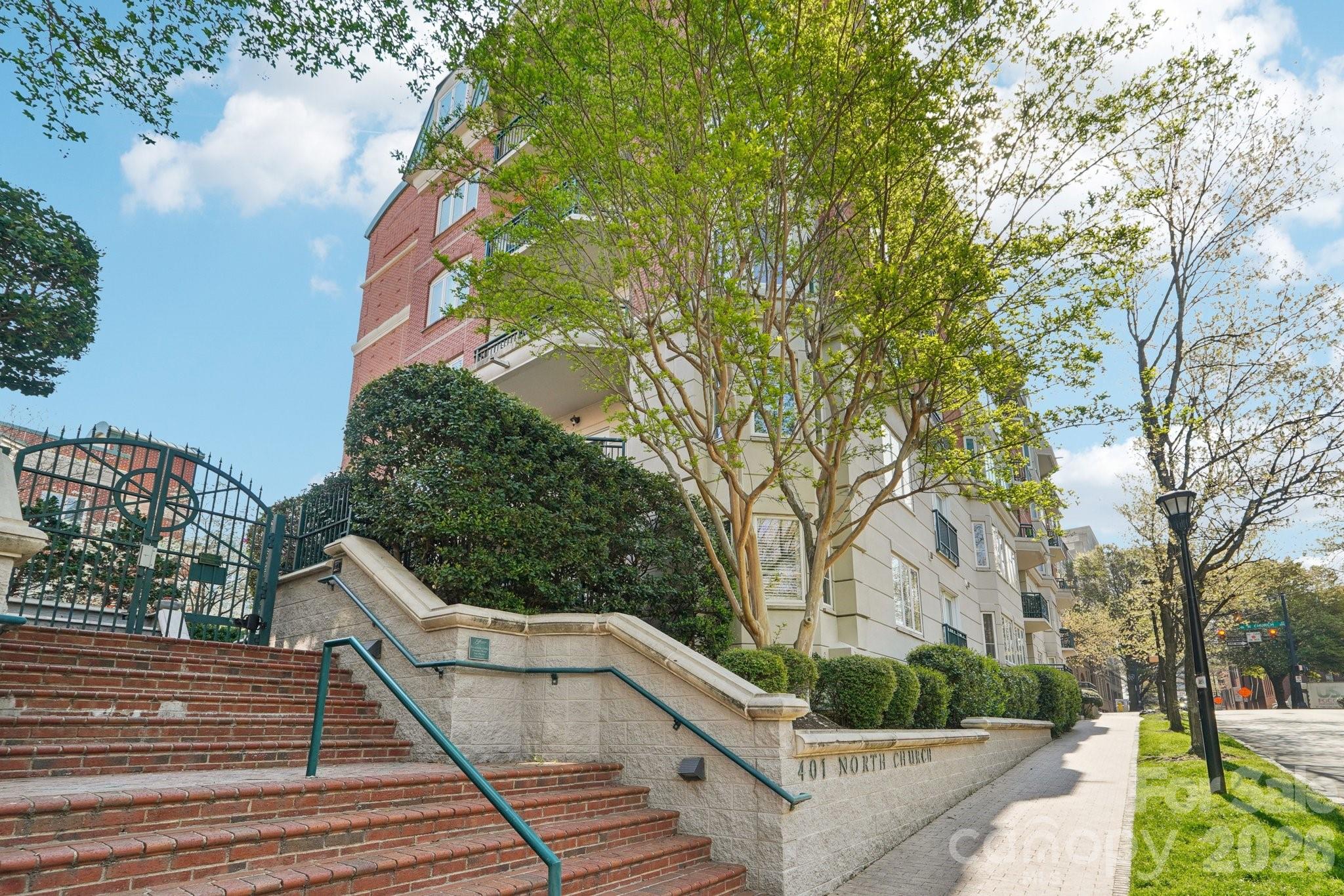 Jefferson Square - Residential