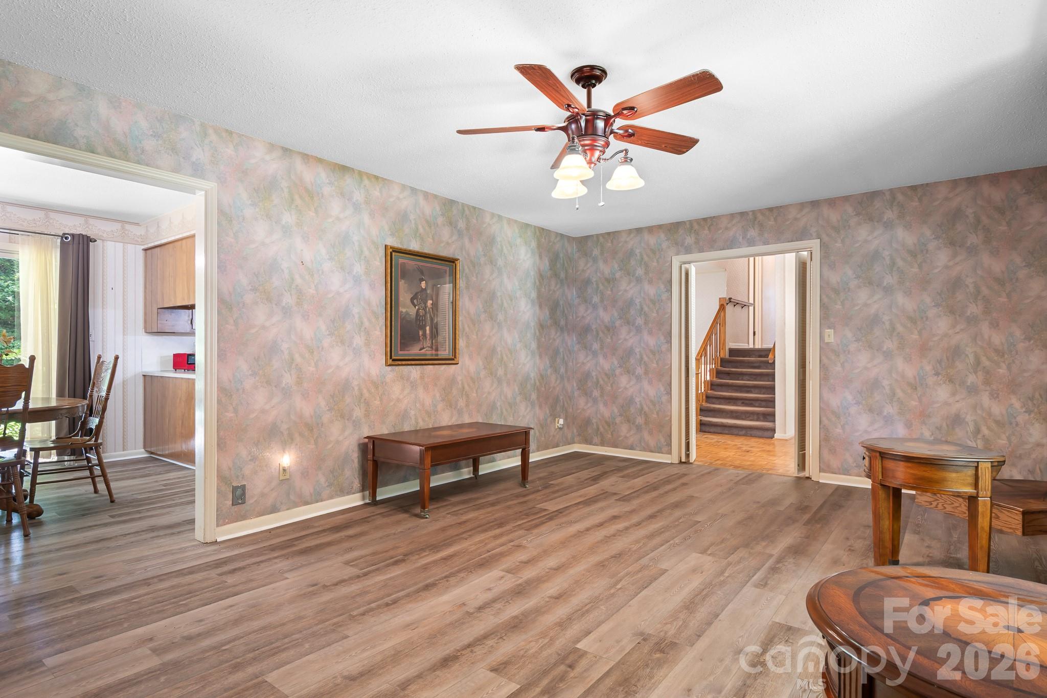 1009 Springs Road