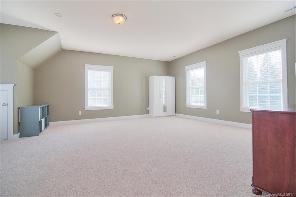 Lake Shore - Residential