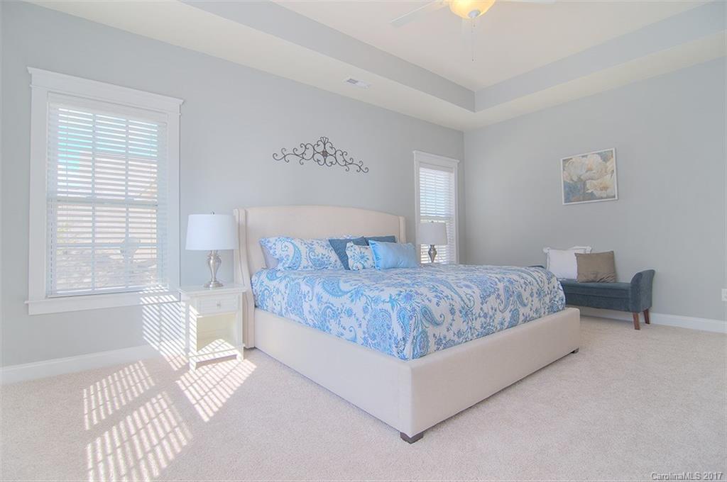 Lake Shore - Residential