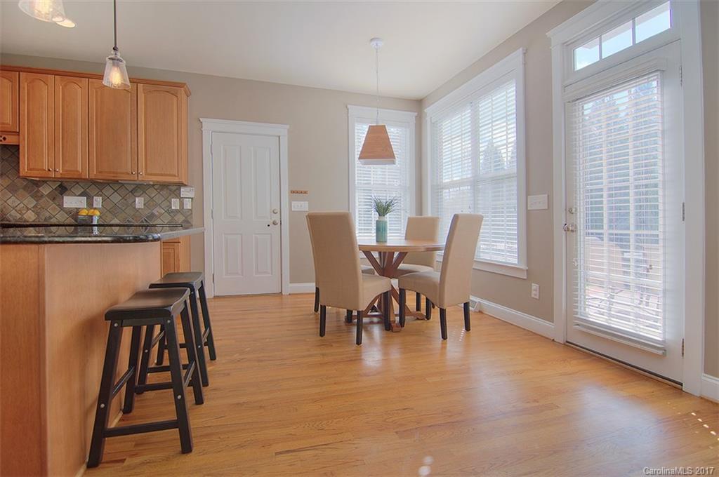 Lake Shore - Residential