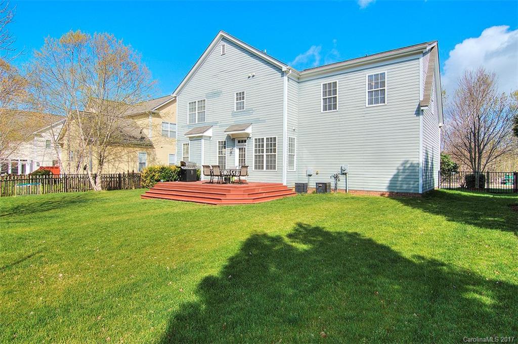 Lake Shore - Residential