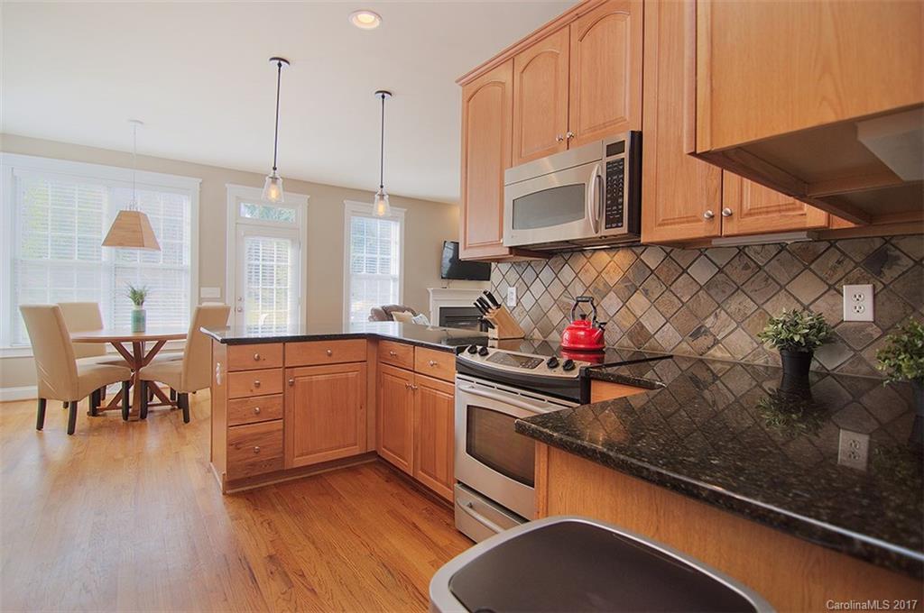 Lake Shore - Residential