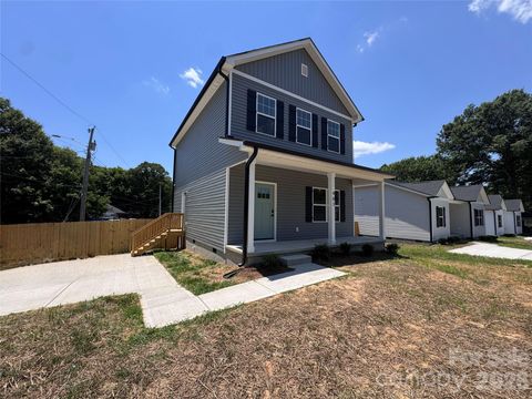 Photo of 401 N Firestone Street, Gastonia, NC 28052 (MLS # 4397198)