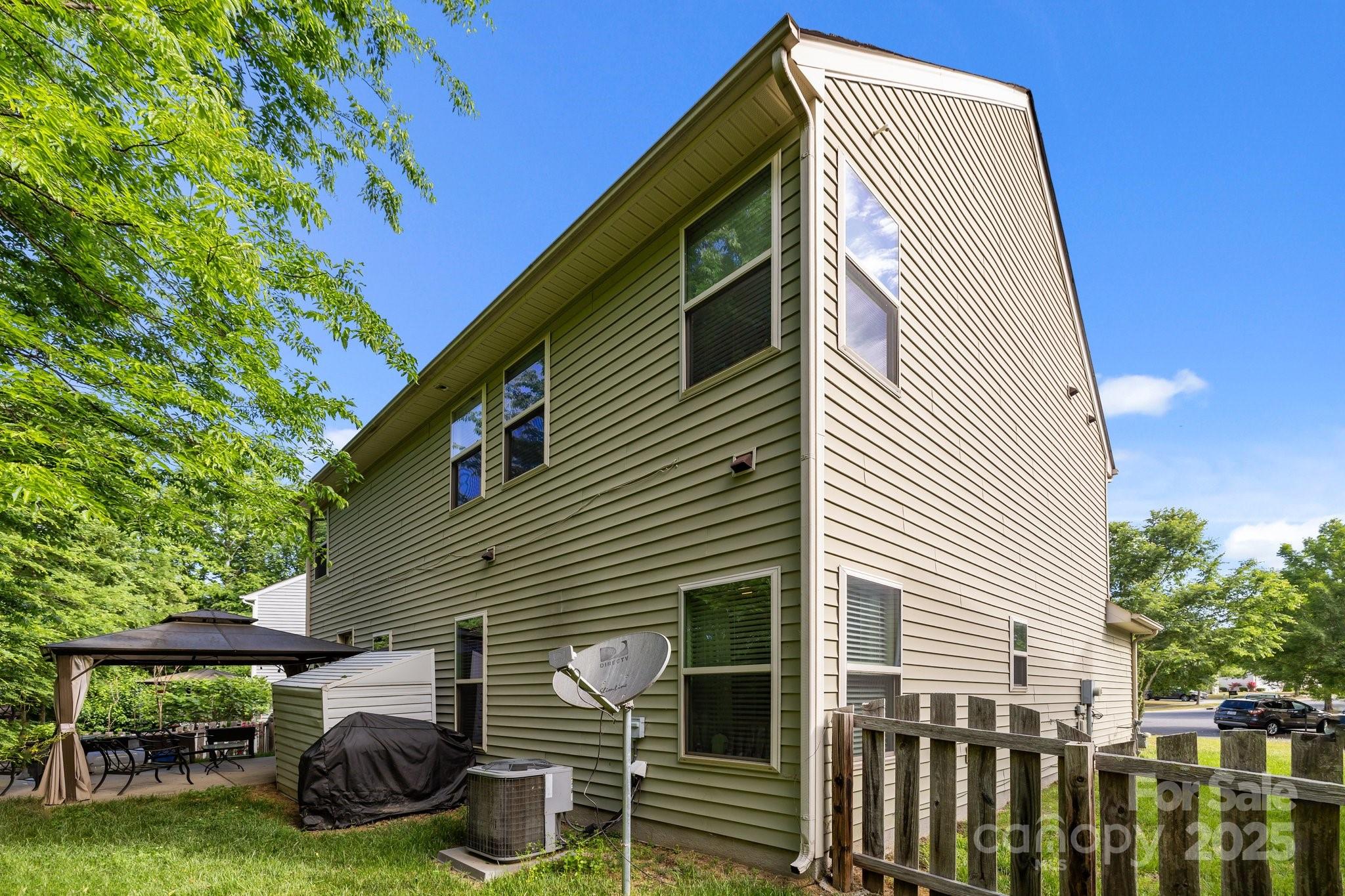 St Clair - Residential