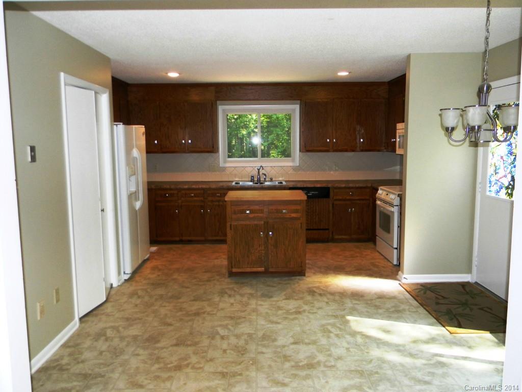 Hampton Village - Residential