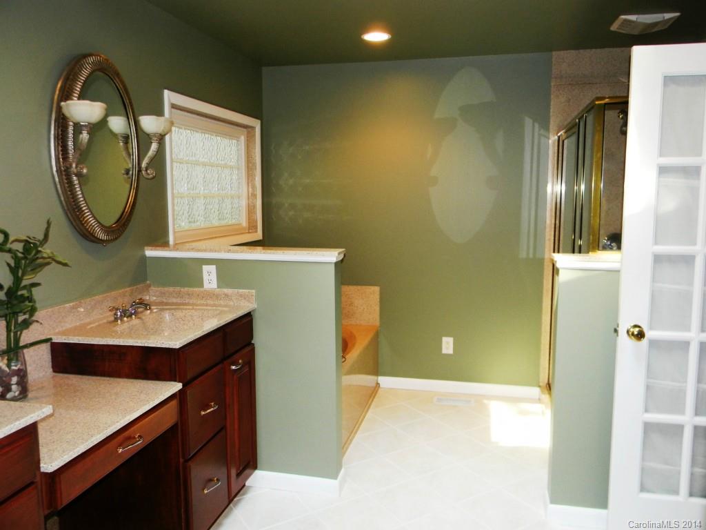 Hampton Village - Residential