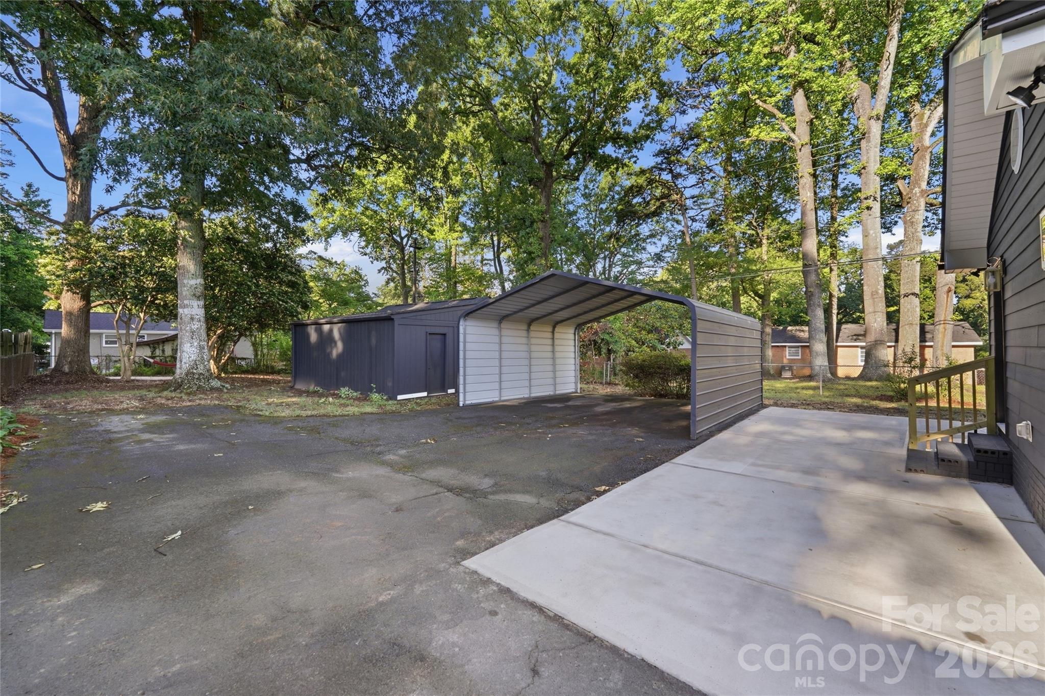 Robinhood Woods - Residential