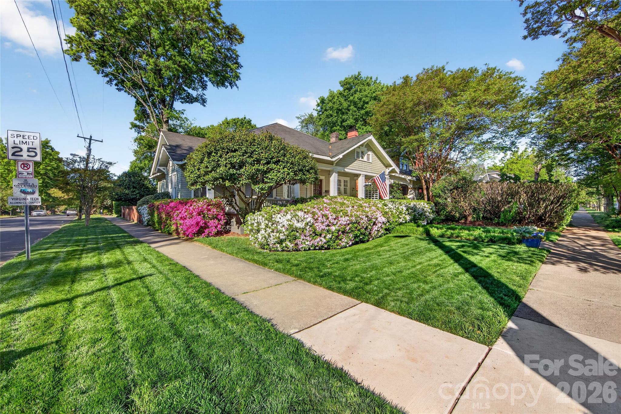 828 E Worthington Avenue