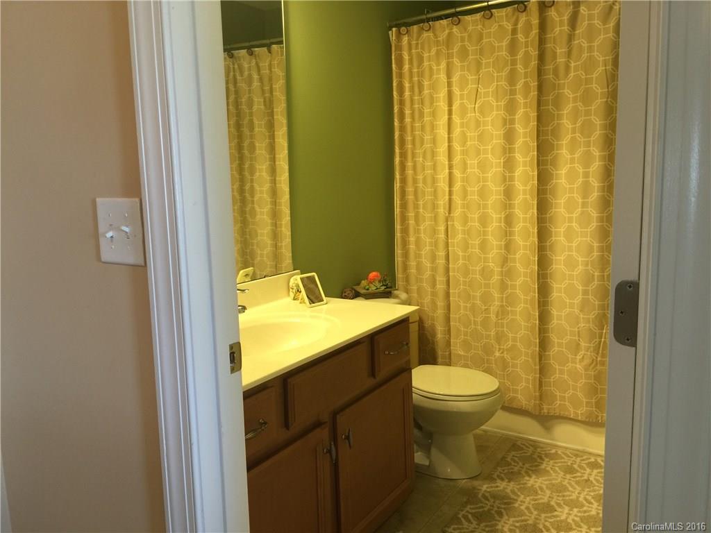 Old Stone Crossing - Residential