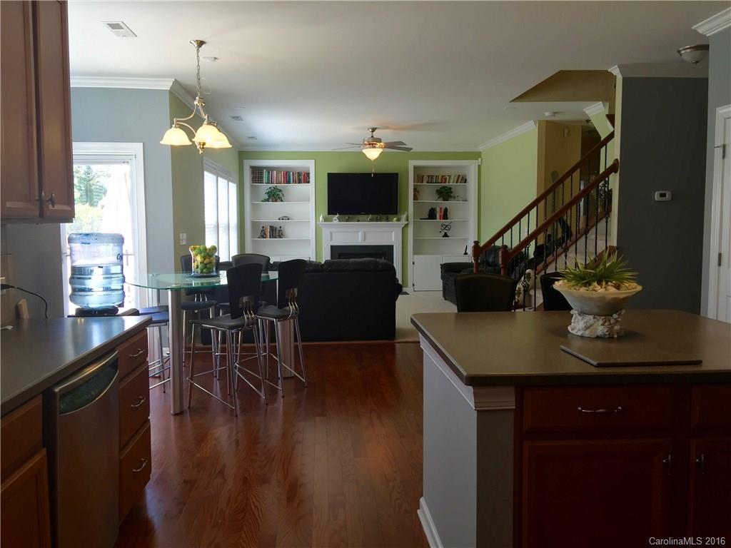 Old Stone Crossing - Residential