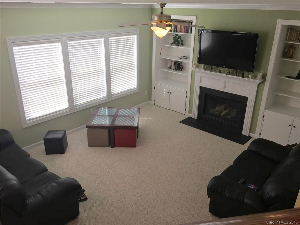 Old Stone Crossing - Residential