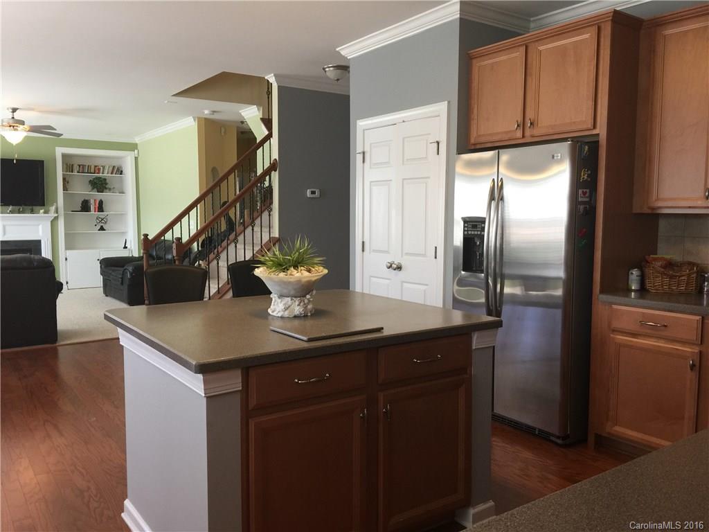 Old Stone Crossing - Residential