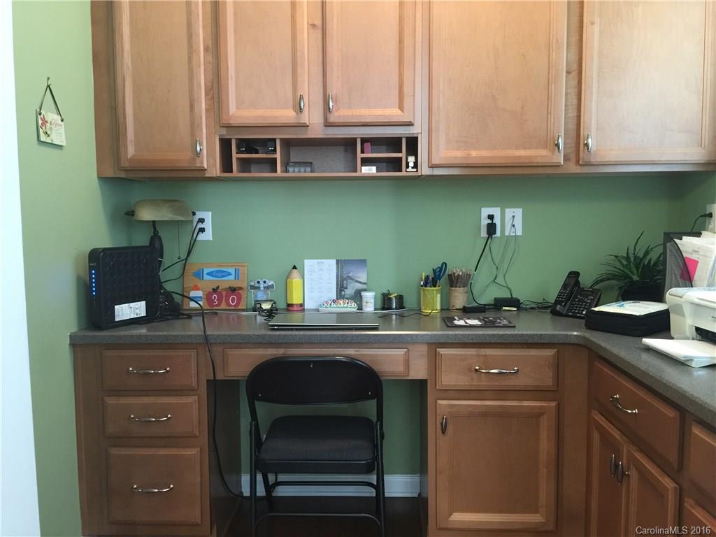 Old Stone Crossing - Residential