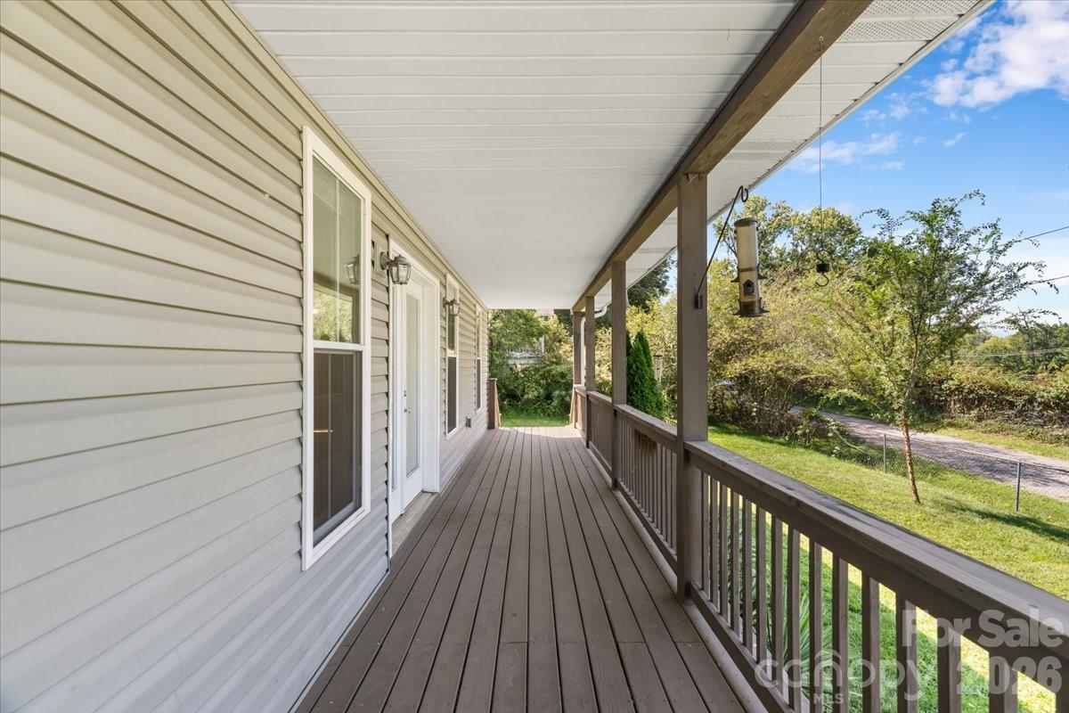 2 Elkmont Place