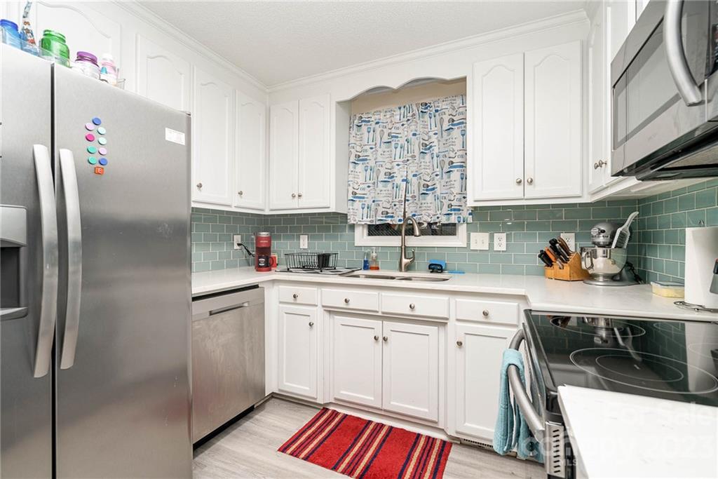 Highland View - Residential