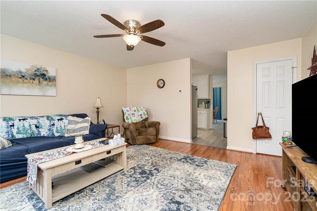 Highland View - Residential