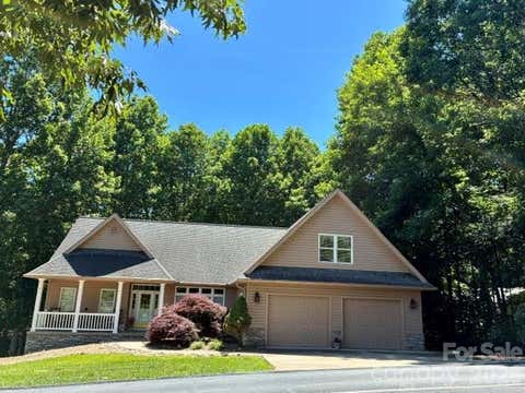 Photo of 3121 Cove Loop Road, Hendersonville, NC 28739 (MLS # 4390382)