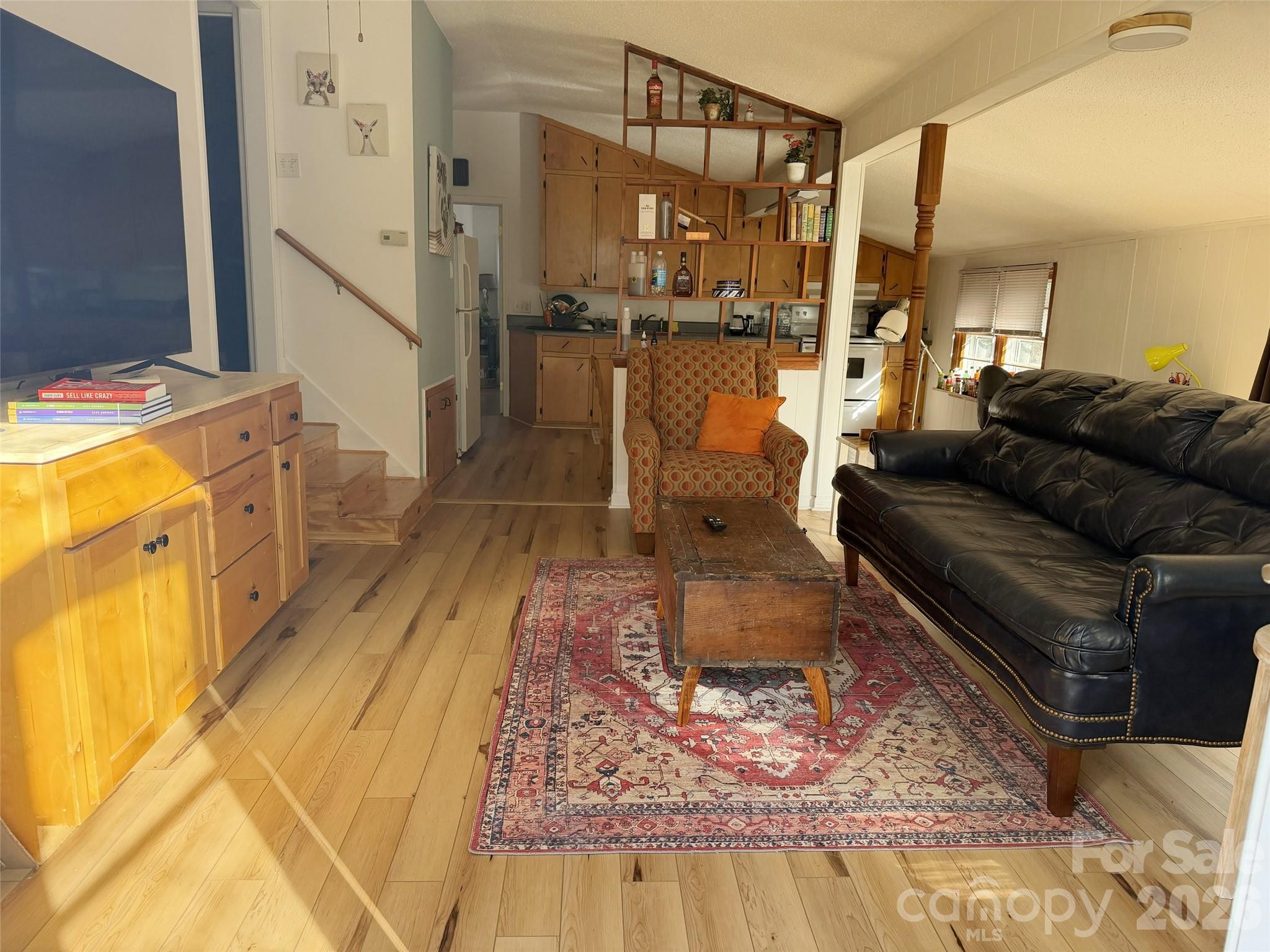 209 Auten Circle