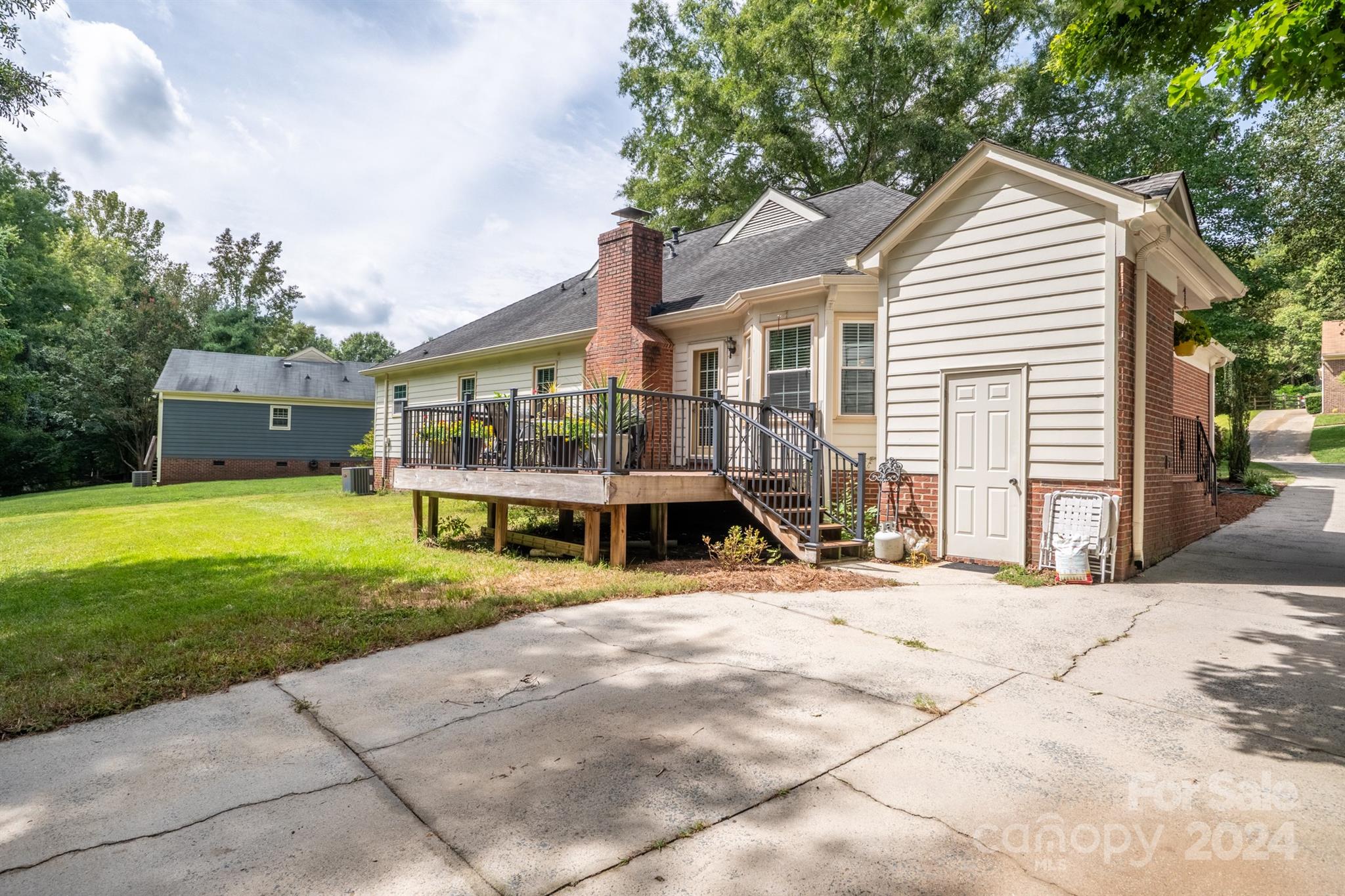 Touchstone - Residential