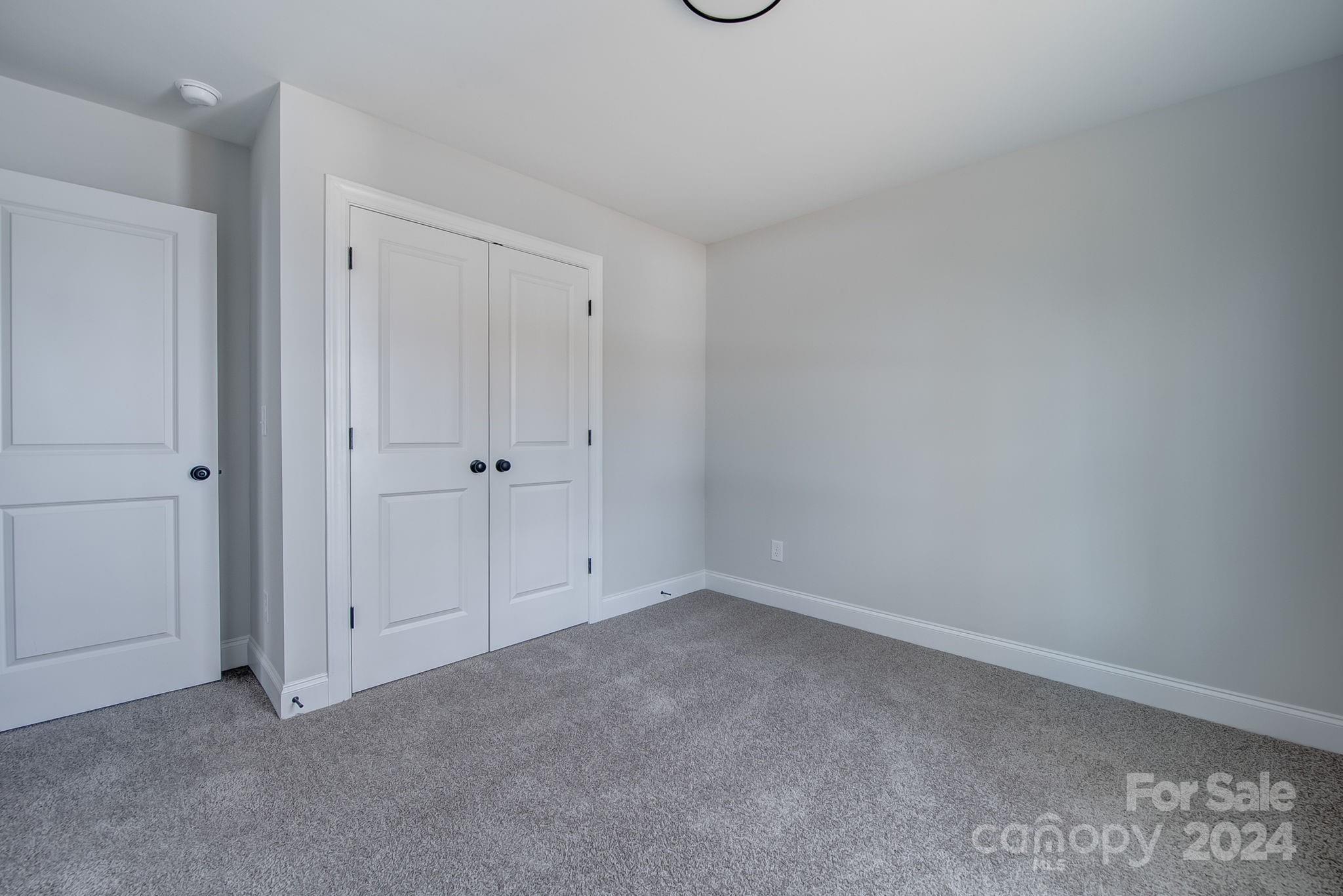 Pinnacle Woods - Residential