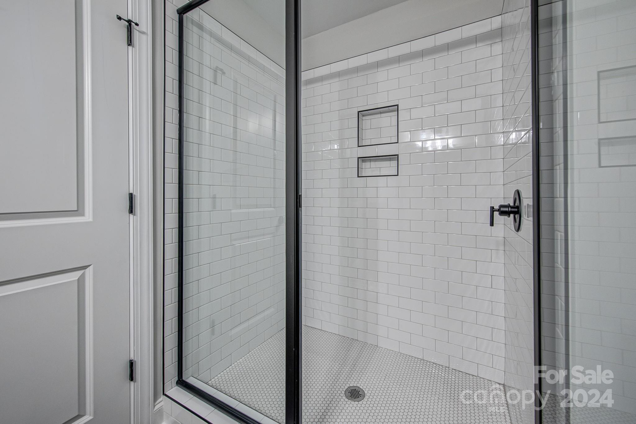 Pinnacle Woods - Residential