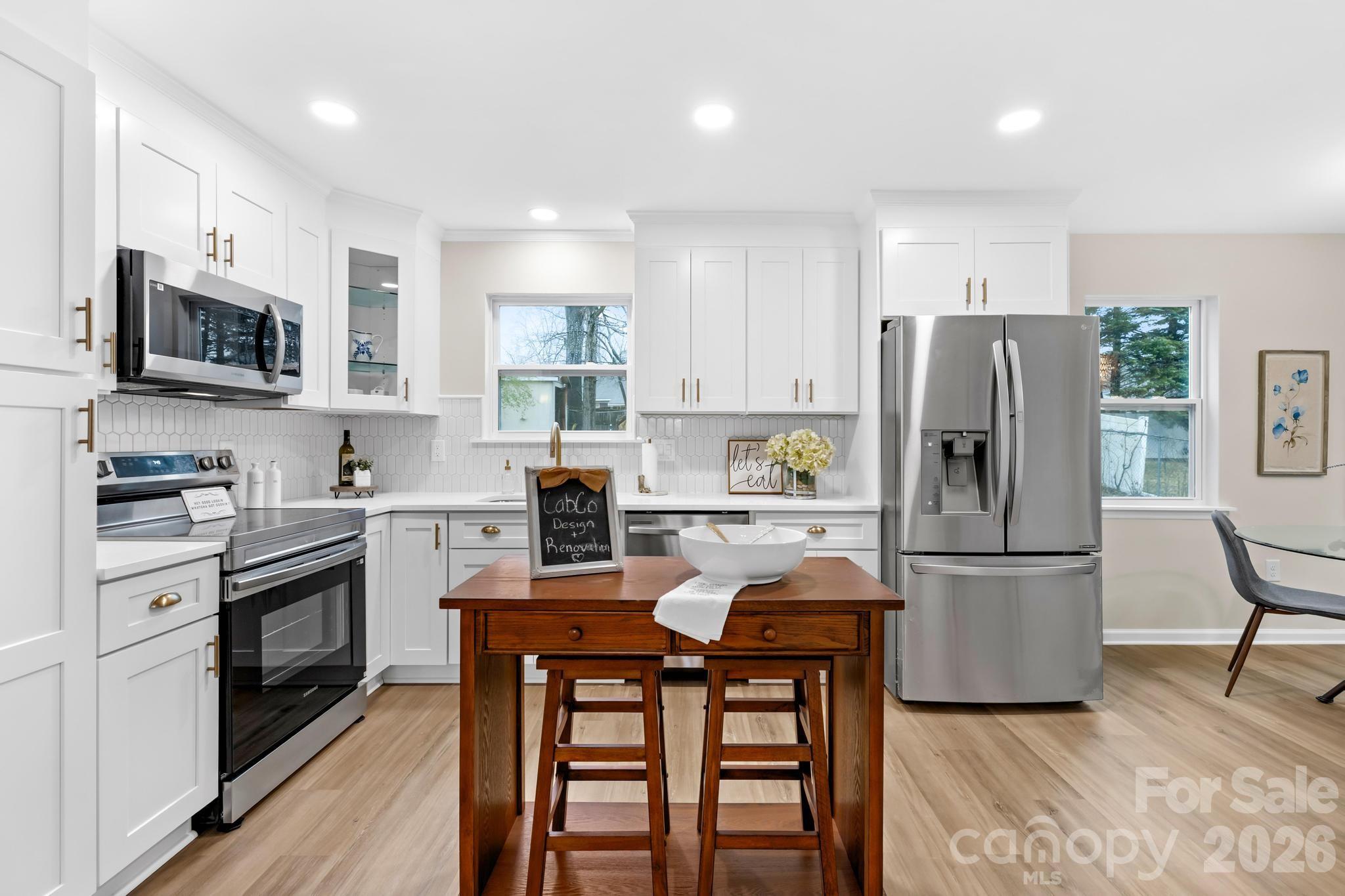 Old Oaks - Residential