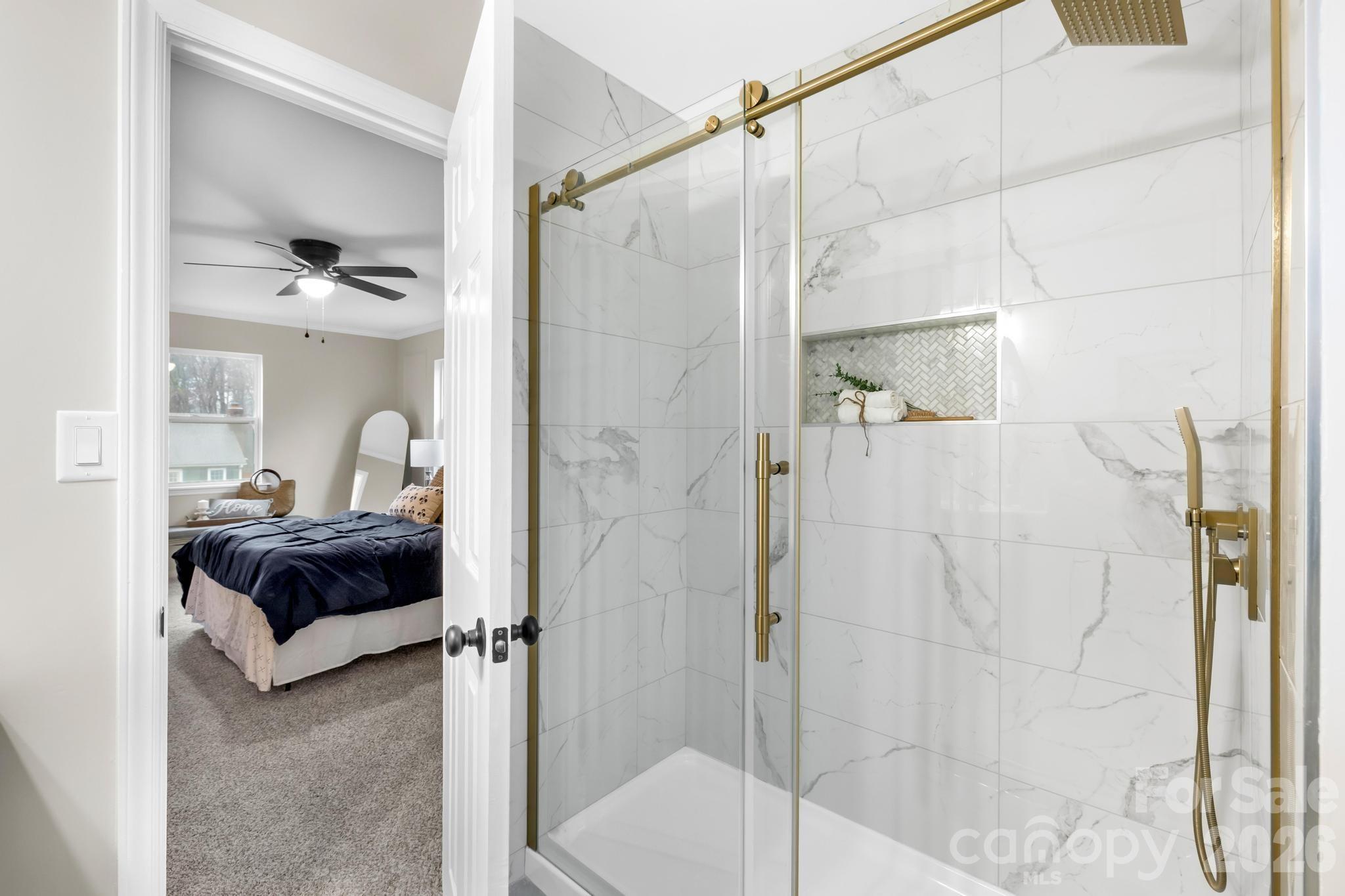 Old Oaks - Residential