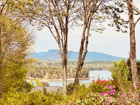 Photo of 27 Magnolia Drive, Nebo, NC 28761 (MLS # 4367003)