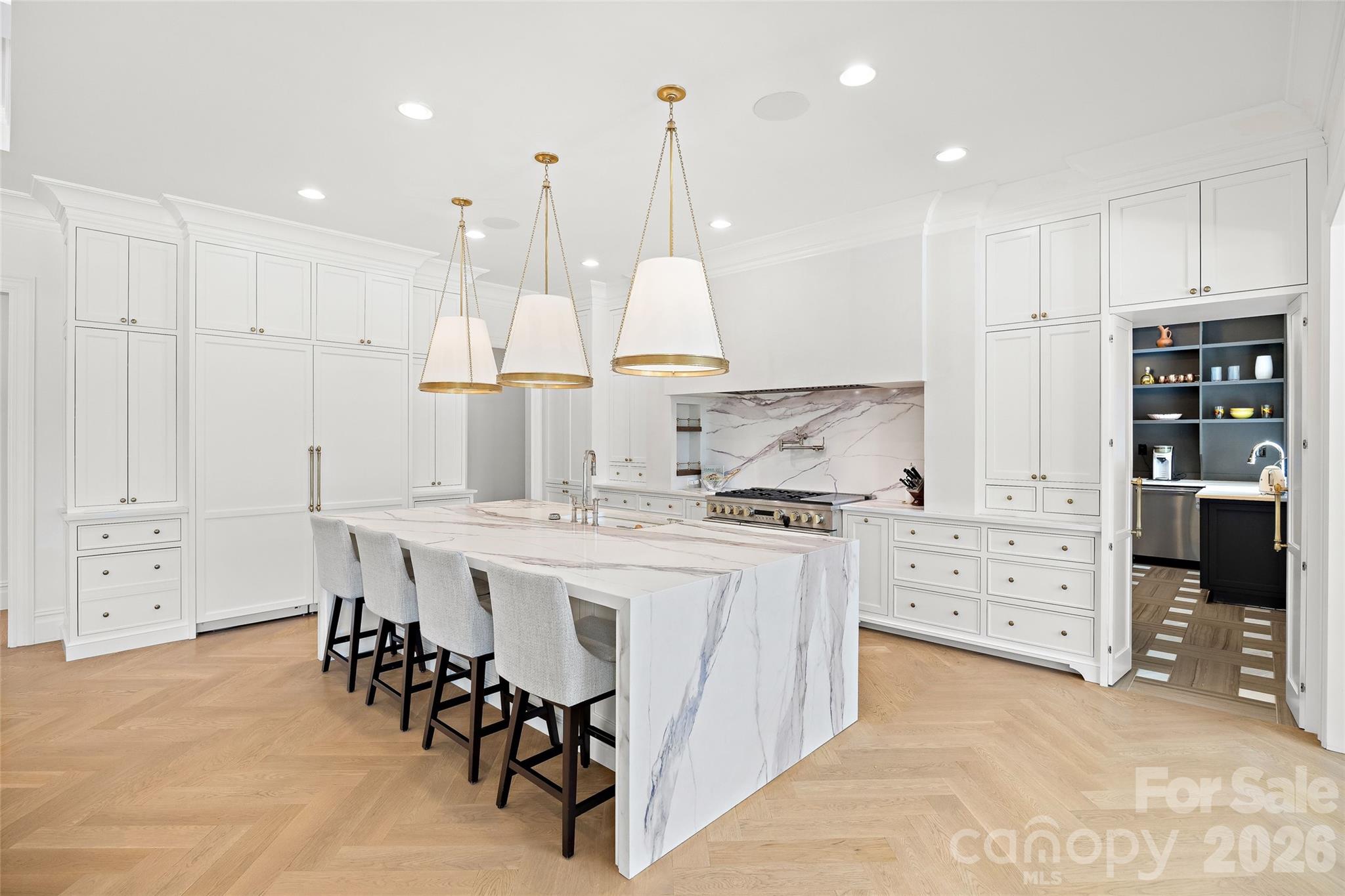 Twin Lakes - Residential