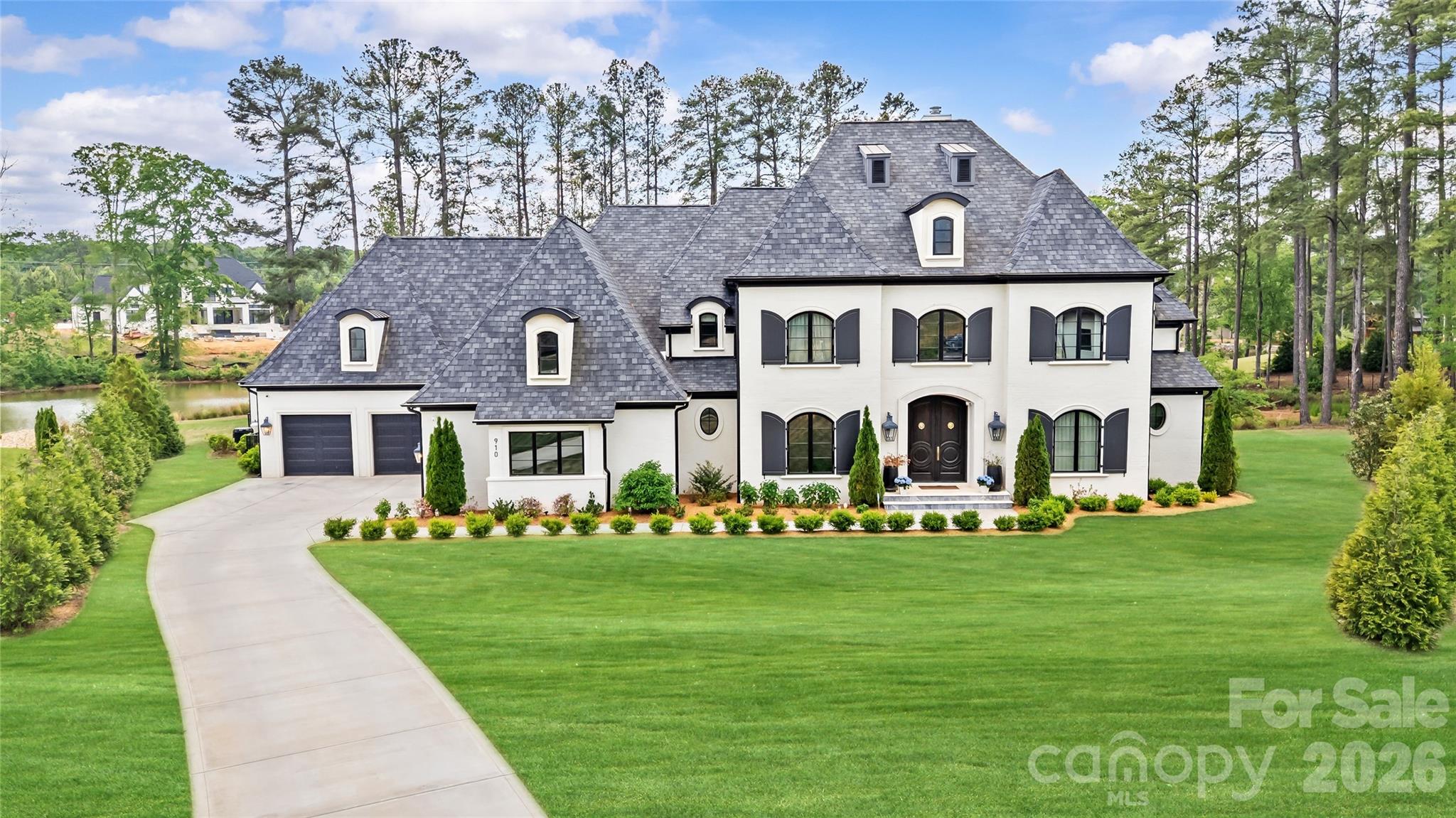 Twin Lakes - Residential