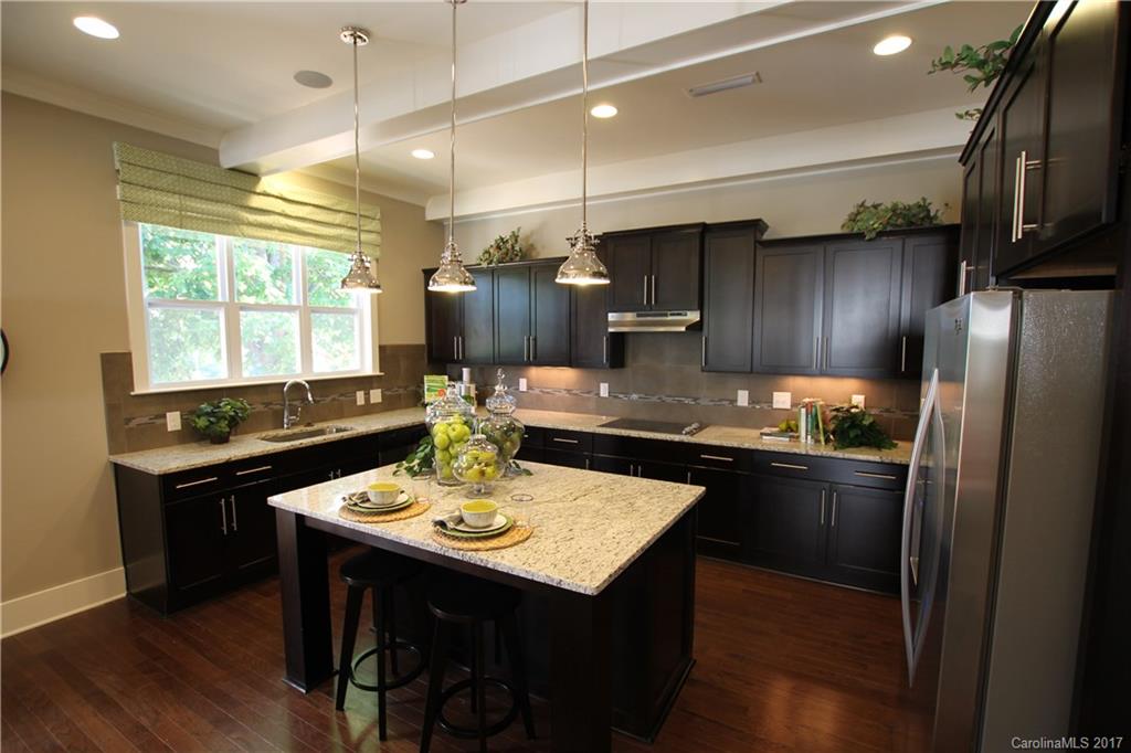 Rockridge Point - Residential