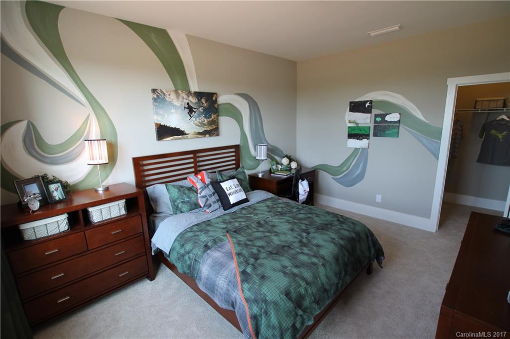 Rockridge Point - Residential