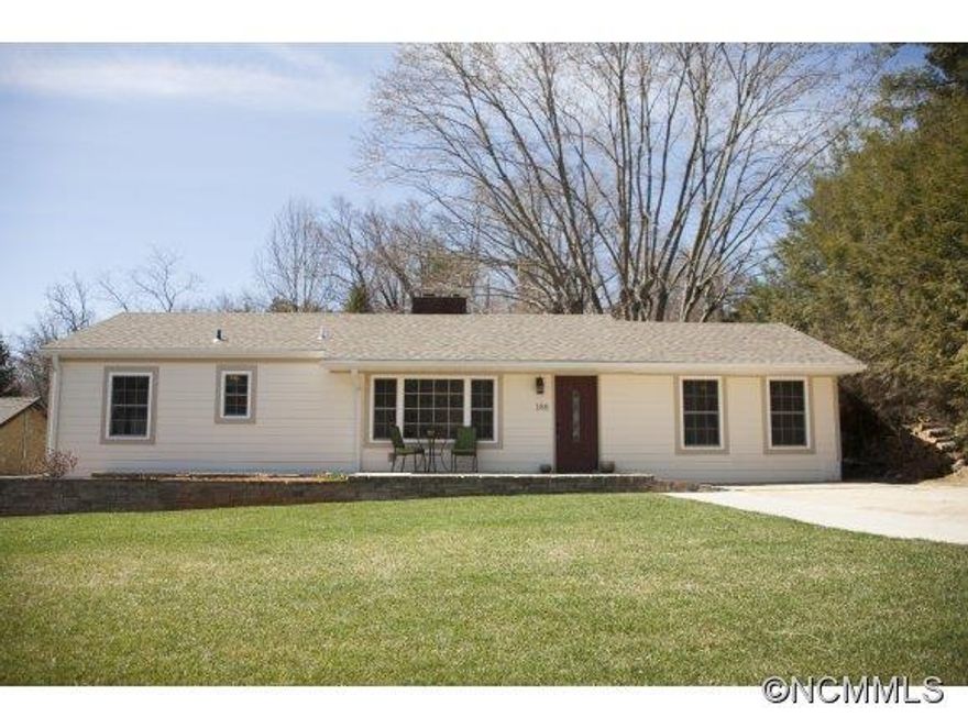 Fully renovated Kenilworth home.  Boasting hardwoods throughout, stainless steel appliances, and a large master walkin closet.  Open kitchen and dining room that opens to a spacious fenced in backyard with 2 sheds.