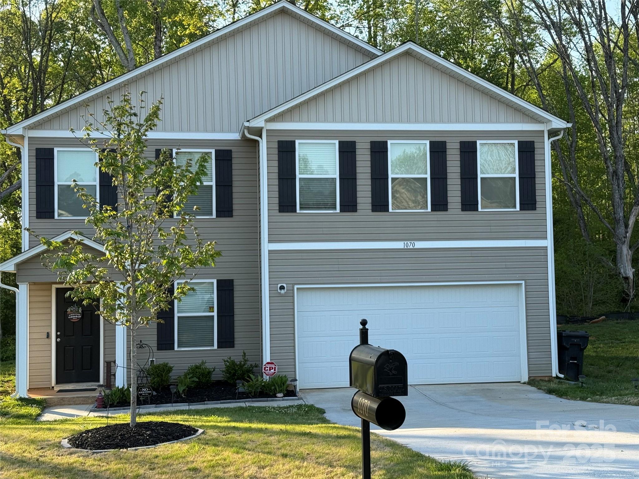 Listing image 2